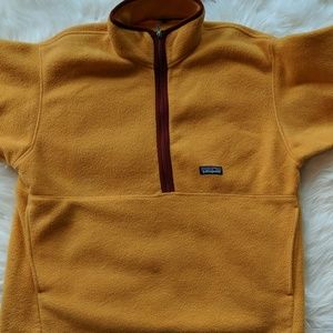 Half zip fleece sweatshirt